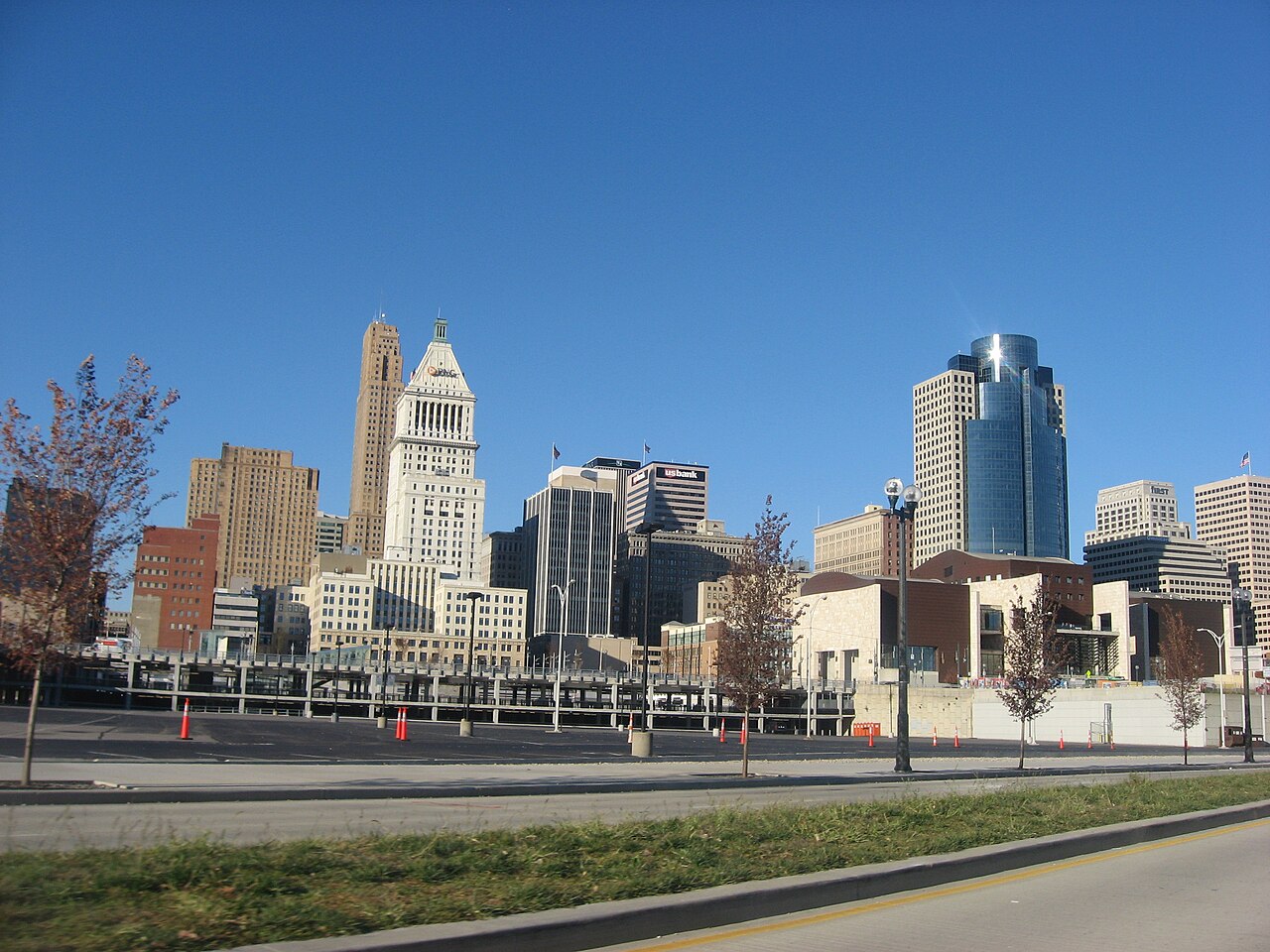 View of downtown Cincinnati from Mehring Way along US Route 27